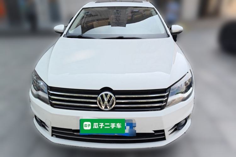 Used Volkswagen Bora 2015 Value Edition 1.6L Automatic Comfort Version Front