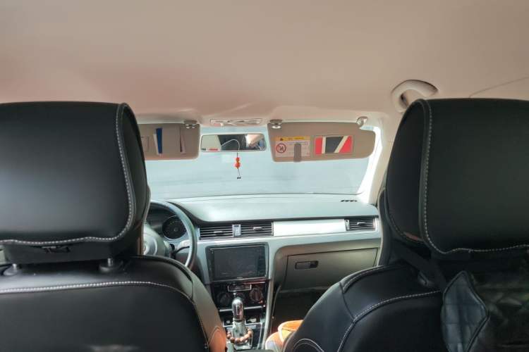 Used Volkswagen Bora 2015 Qihui Edition 1.6L Automatic Fashion Model Headliner