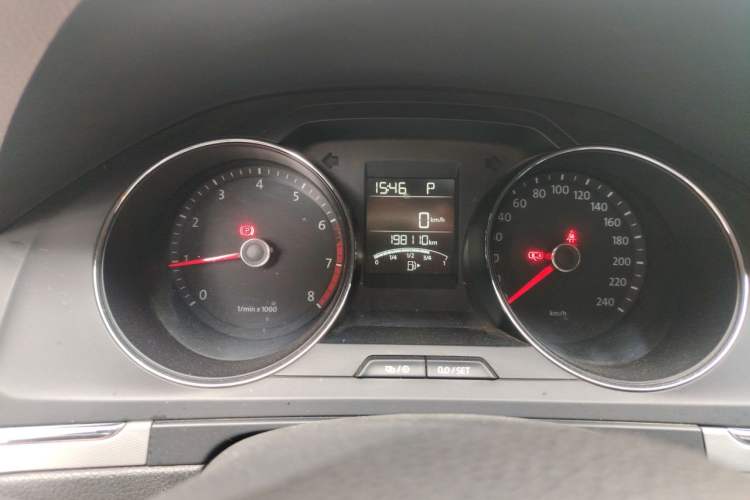 Used Volkswagen Bora 2015 Qihui Edition 1.6L Automatic Fashion Model Instrument Cluster