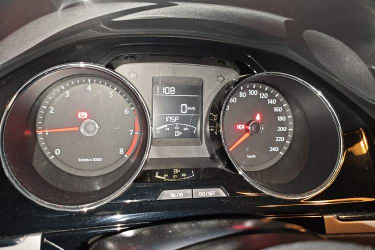 Used Volkswagen Bora 2015 Zhuihui Edition 1.6L Manual Comfort Model Instrument Cluster