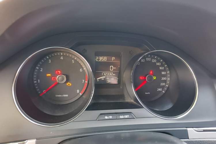 Used Volkswagen Bora 2015 Qihui Edition 1.6L Automatic Fashion Model Instrument Cluster
