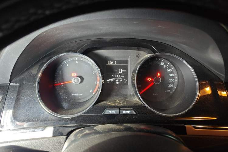Used Volkswagen Bora 2015 Zhuihui Edition 1.6L Manual Comfort Model Instrument Cluster