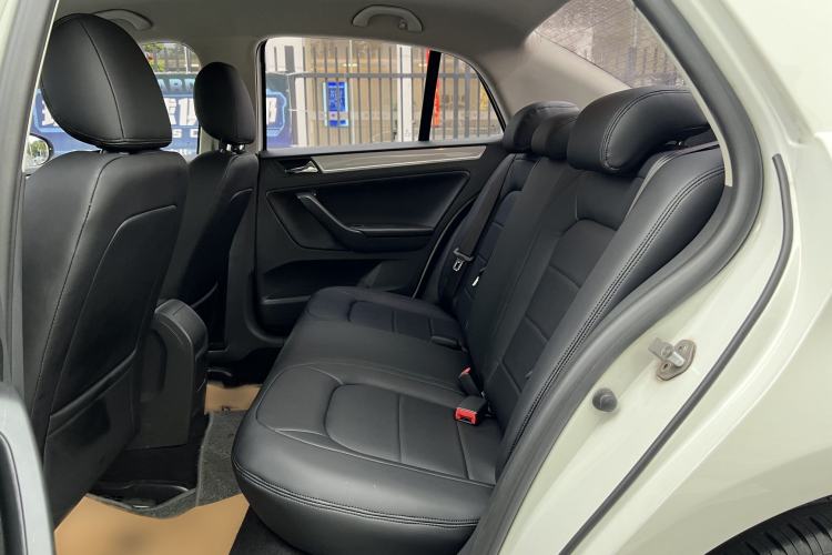 Used Volkswagen Bora 2015 Qihui Edition 1.6L Automatic Fashion Model Interior 2