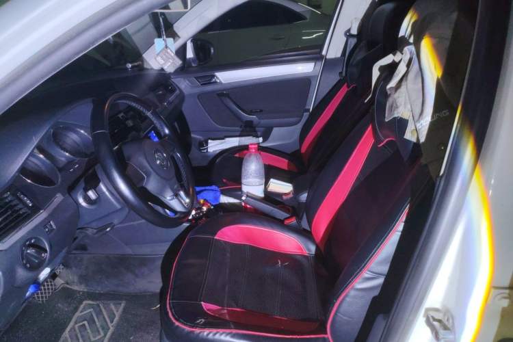 Used Volkswagen Bora 2015 Qihui Edition 1.6L Automatic Fashion Model Left Front Seat