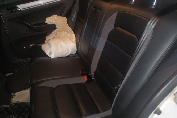 Used Volkswagen Bora 2015 Value Edition 1.6L Automatic Comfort Version Left Rear Seat