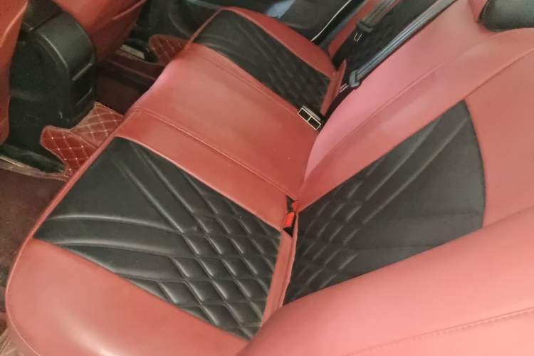 Used Volkswagen Bora 2015 Value Edition 1.6L Manual Fashionable Style Left Rear Seat