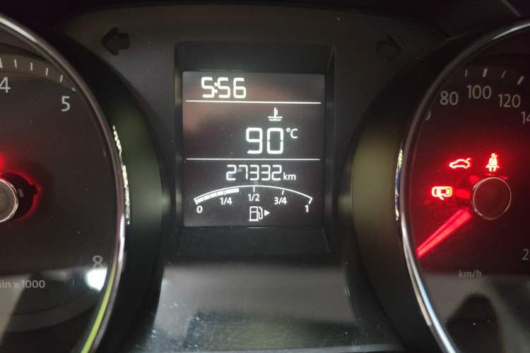 Used Volkswagen Bora 2015 Value Edition 1.6L Manual Fashionable Style Odometer Close Up