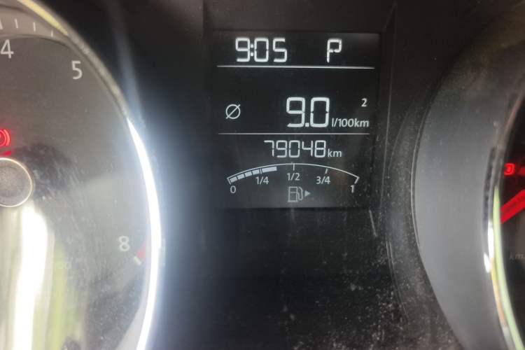 Used Volkswagen Bora 2015 Qihui Edition 1.6L Automatic Fashion Model Odometer Close Up