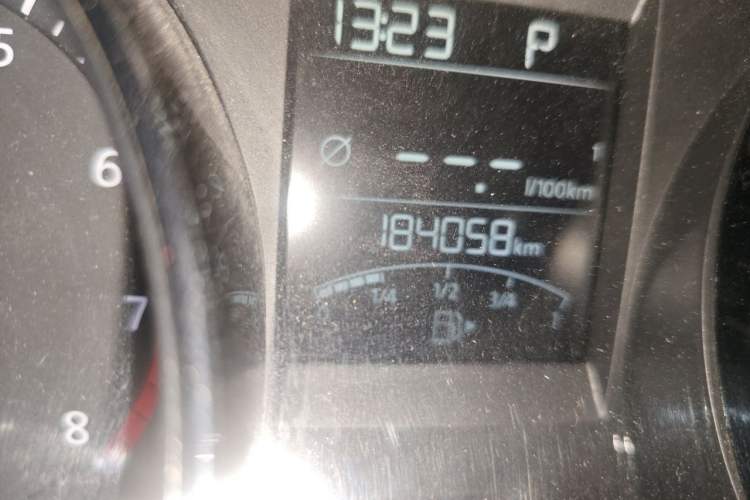 Used Volkswagen Bora 2015 Value Edition 1.6L Automatic Comfort Version Odometer Close Up