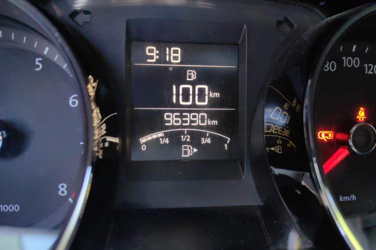 Used Volkswagen Bora 2015 Zhuihui Edition 1.6L Manual Comfort Model Odometer Close Up