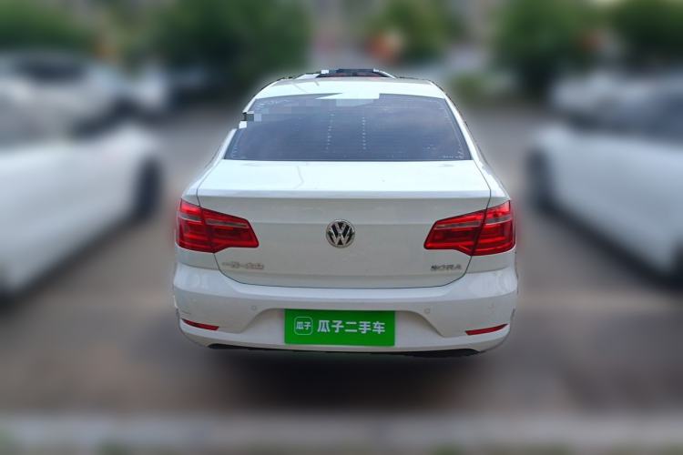 Used Volkswagen Bora 2015 Value Edition 1.6L Manual Fashionable Style Rear