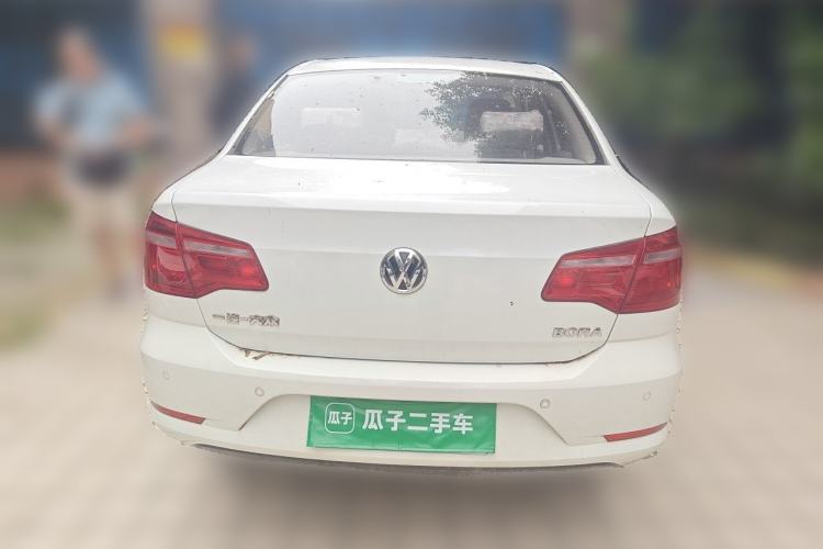 Used Volkswagen Bora 2015 Value Edition 1.6L Manual Fashionable Style Rear