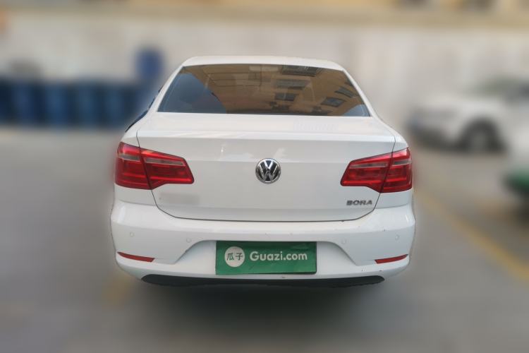 Used Volkswagen Bora 2015 Value Edition 1.6L Automatic Comfort Version Rear