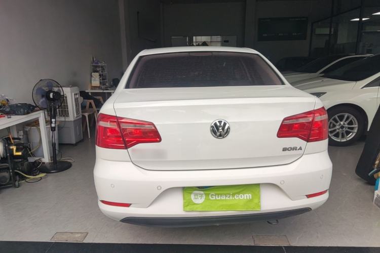 Used Volkswagen Bora 2015 Qihui Edition 1.6L Automatic Fashion Model Rear