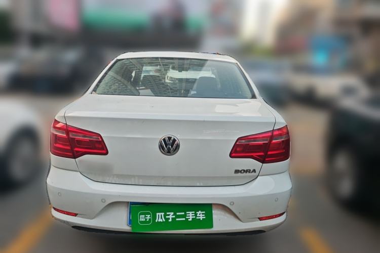 Used Volkswagen Bora 2015 Zhuihui Edition 1.6L Manual Comfort Model Rear