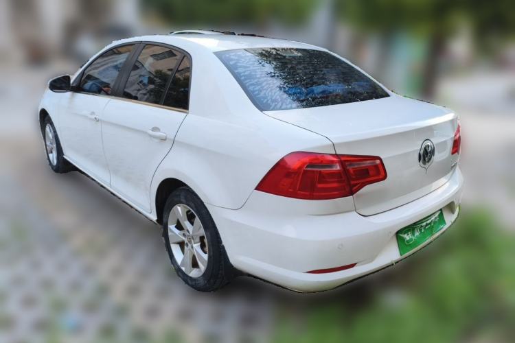 Used Volkswagen Bora 2015 Value Edition 1.6L Automatic Comfort Version Rear Left 45 Deg