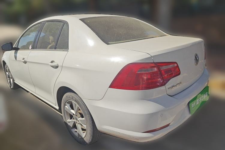Used Volkswagen Bora 2015 Value Edition 1.6L Automatic Comfort Version Rear Left 45 Deg