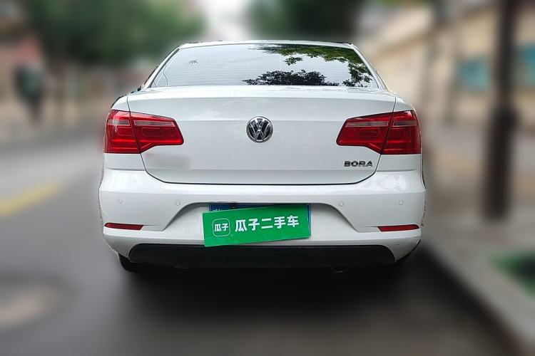 Used Volkswagen Bora 2015 Value Edition 1.6L Automatic Comfort Version Rear