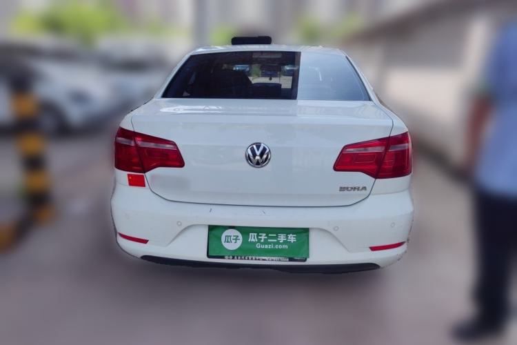 Used Volkswagen Bora 2015 Zhuihui Edition 1.6L Manual Comfort Model Rear