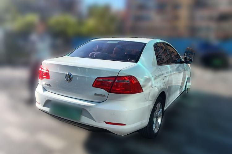 Used Volkswagen Bora 2015 Value Edition 1.6L Automatic Comfort Version Rear Right 45 Deg