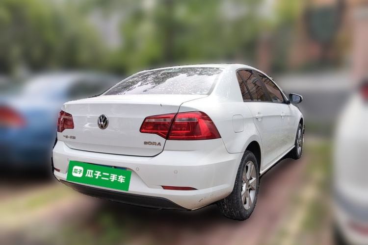 Used Volkswagen Bora 2015 Qihui Edition 1.6L Automatic Fashion Model Rear Right 45 Deg