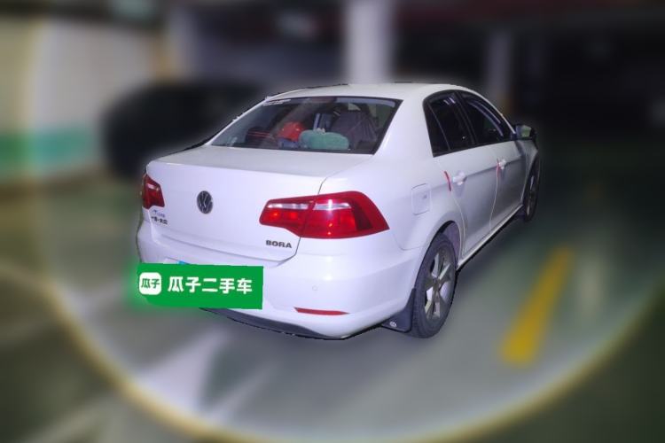 Used Volkswagen Bora 2015 Qihui Edition 1.6L Automatic Fashion Model Rear Right 45 Deg