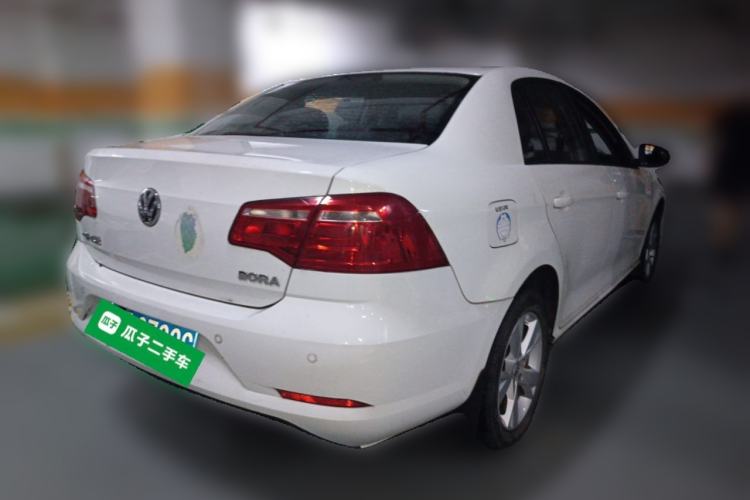 Used Volkswagen Bora 2015 Qihui Edition 1.6L Automatic Fashion Model Rear Right 45 Deg