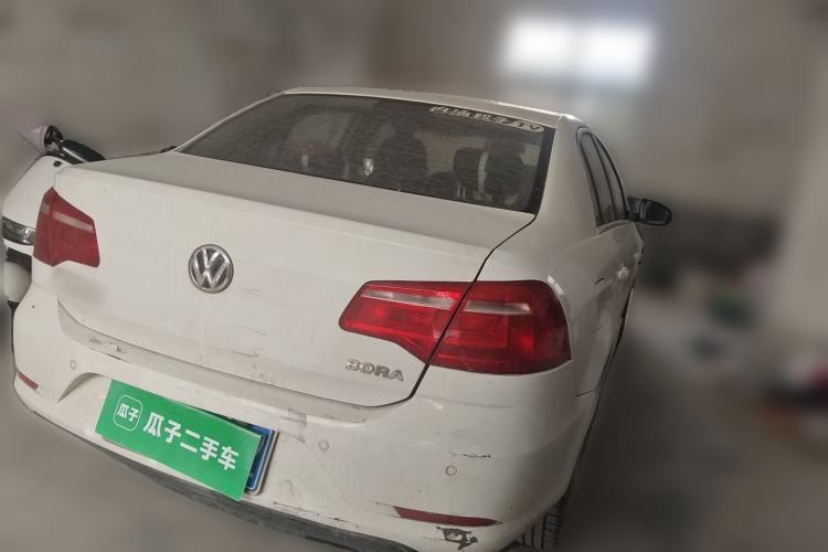 Used Volkswagen Bora 2015 Value Edition 1.6L Manual Fashionable Style Rear Right 45 Deg