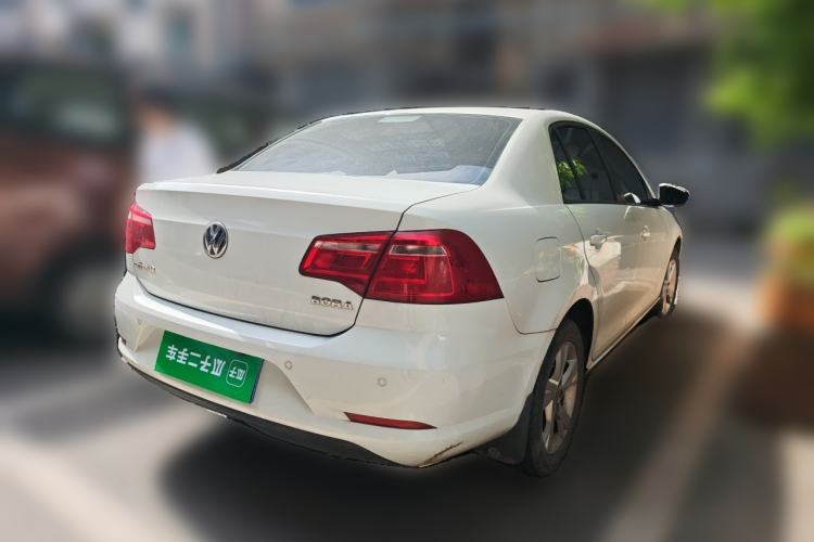 Used Volkswagen Bora 2015 Qihui Edition 1.6L Automatic Fashion Model Rear Right 45 Deg