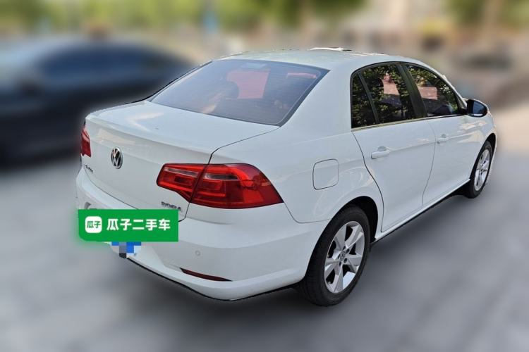 Used Volkswagen Bora 2015 Value Edition 1.6L Automatic Comfort Version Rear Right 45 Deg