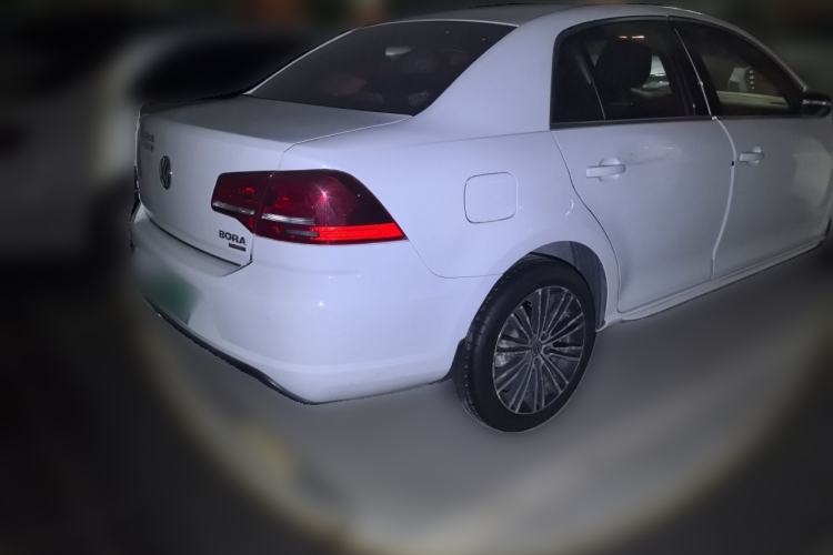 Used Volkswagen Bora 2015 Value Edition 1.4TSI Automatic Sportline Rear Right 45 Deg