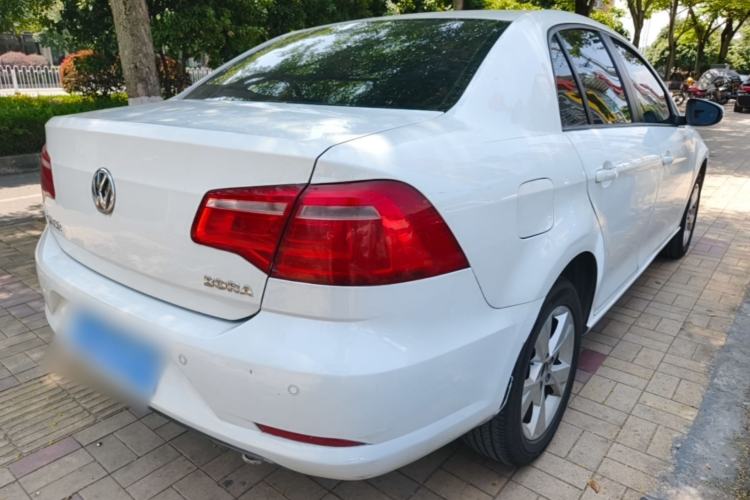 Used Volkswagen Bora 2015 Qihui Edition 1.6L Automatic Fashion Model Rear Right 45 Deg