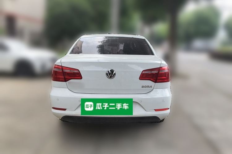 Used Volkswagen Bora 2015 Value Edition 1.6L Manual Fashionable Style Rear