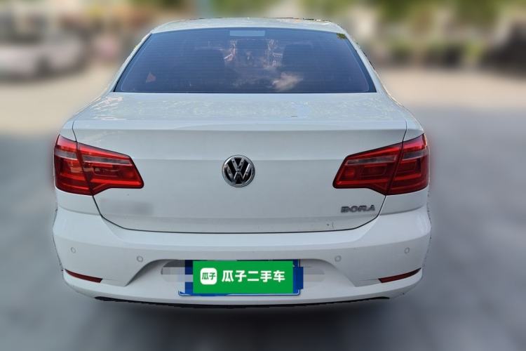 Used Volkswagen Bora 2015 Value Edition 1.6L Automatic Comfort Version Rear