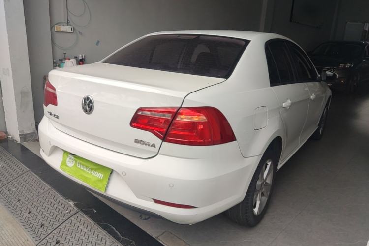 Used Volkswagen Bora 2015 Qihui Edition 1.6L Automatic Fashion Model Right Rear Taillight