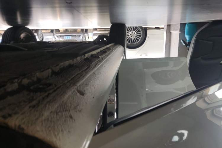 Used Volkswagen Bora 2015 Qihui Edition 1.6L Automatic Fashion Model Right Side Sill