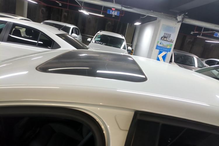 Used Volkswagen Bora 2015 Zhuihui Edition 1.6L Manual Comfort Model Roof