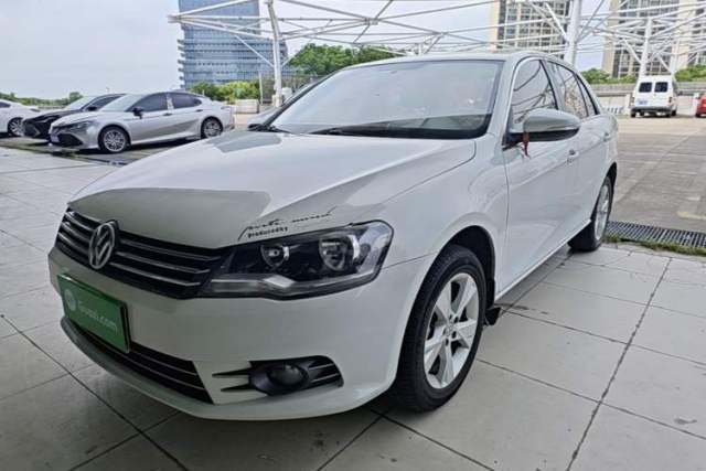 Used Volkswagen Bora 2015 Value Edition 1.6L Manual Fashionable Style