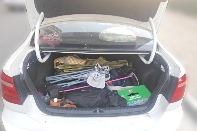 Used Volkswagen Bora 2015 Zhuihui Edition 1.6L Manual Comfort Model Trunk