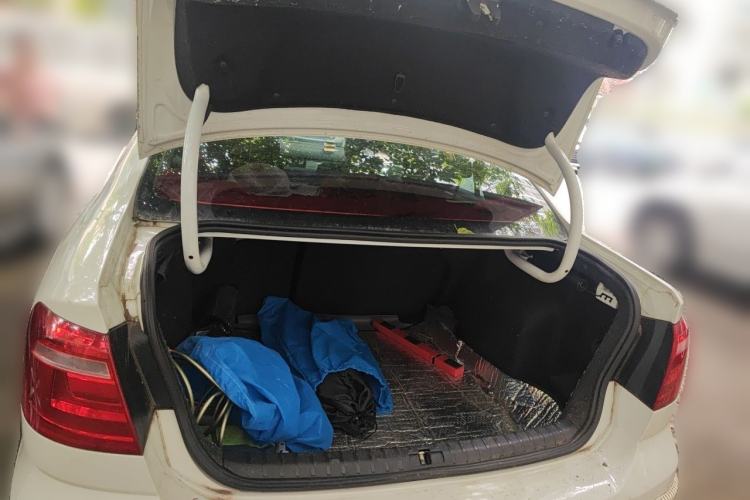 Used Volkswagen Bora 2015 Zhuihui Edition 1.6L Manual Comfort Model Trunk