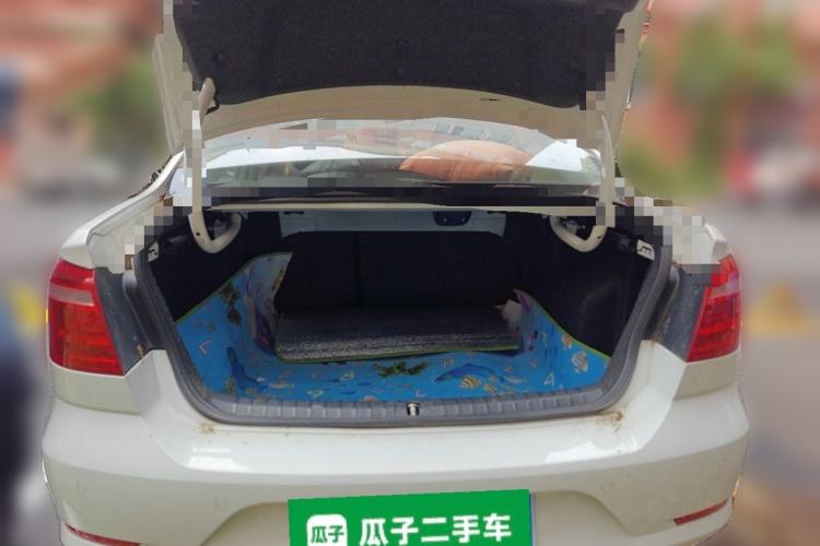 Used Volkswagen Bora 2015 Zhuihui Edition 1.6L Manual Comfort Model Trunk