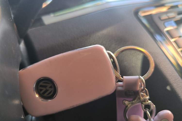 Used Volkswagen Bora 2015 Qihui Edition 1.6L Automatic Fashion Model Vehicle Key