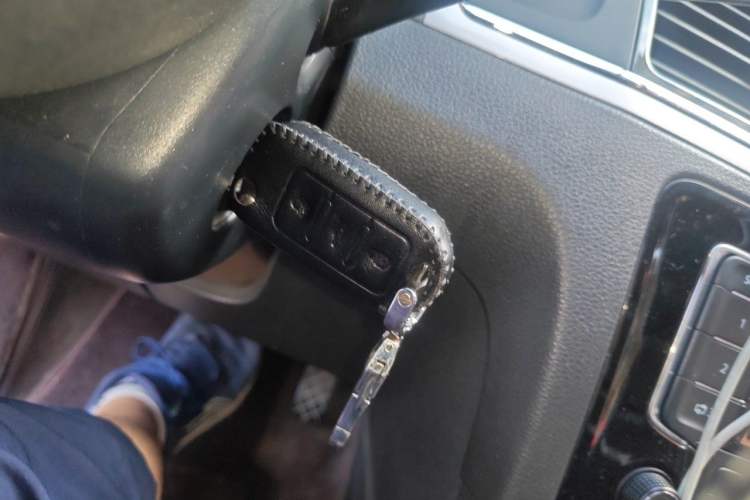 Used Volkswagen Bora 2015 Qihui Edition 1.6L Automatic Fashion Model Vehicle Key