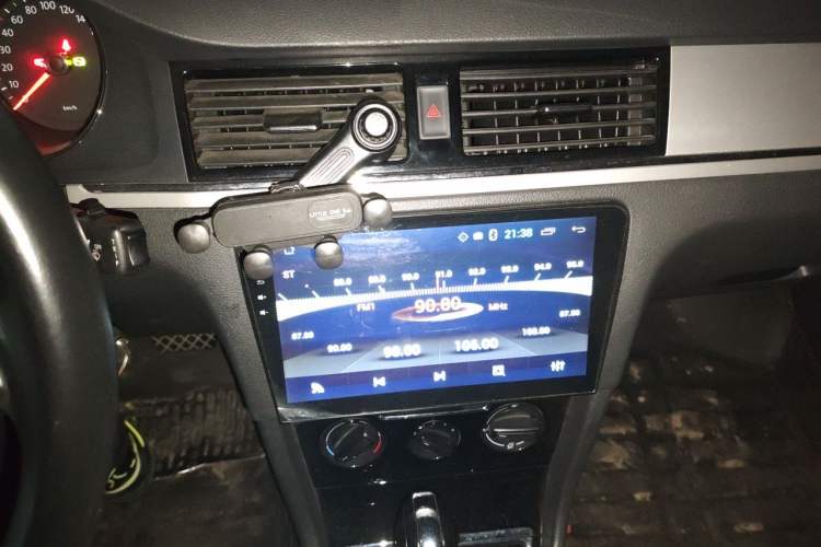 Used Volkswagen Bora 2015 Qihui Edition 1.6L Automatic Fashion Model Audio And AC Panel