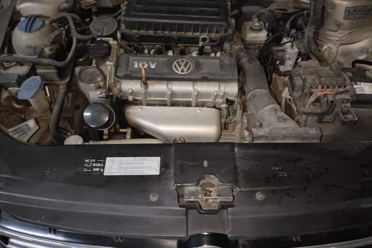 Used Volkswagen Bora 2015 Qihui Edition 1.6L Automatic Fashion Model Engine Bay