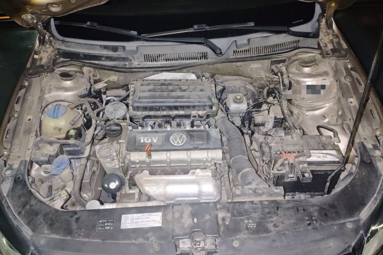 Used Volkswagen Bora 2015 Qihui Edition 1.6L Automatic Fashion Model Engine Bay