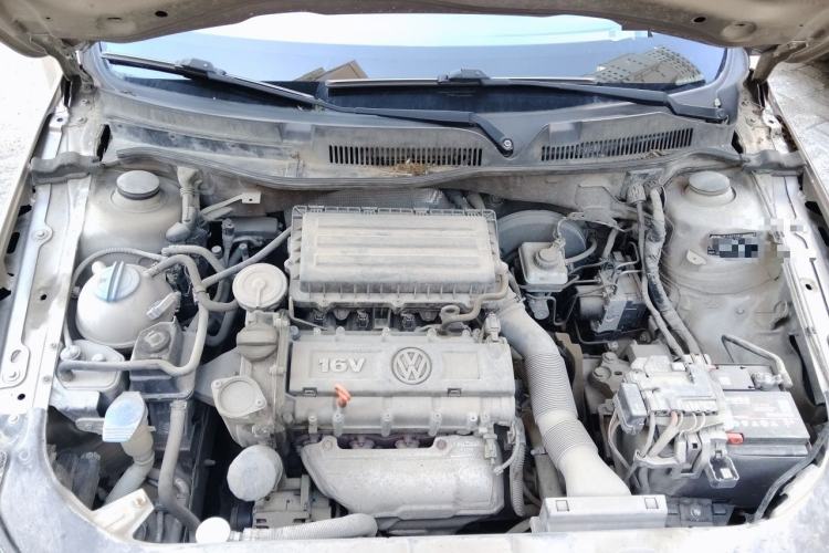 Used Volkswagen Bora 2015 Zhuihui Edition 1.6L Manual Comfort Model Engine Bay