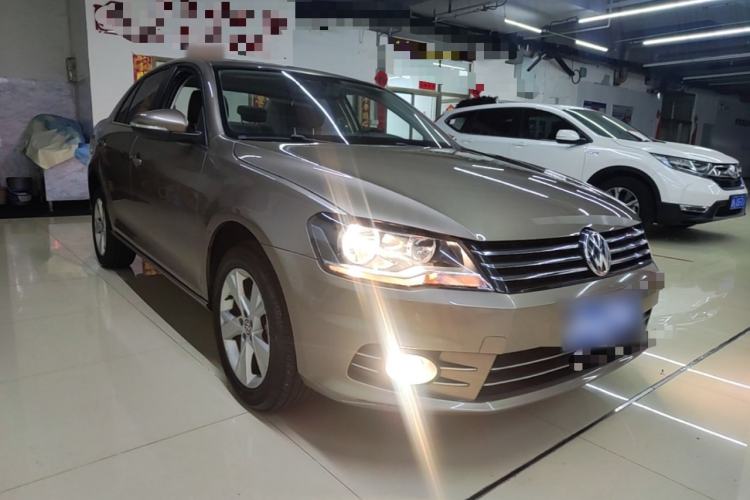 Used Volkswagen Bora 2015 Value Edition 1.6L Automatic Comfort Version Exterior 1