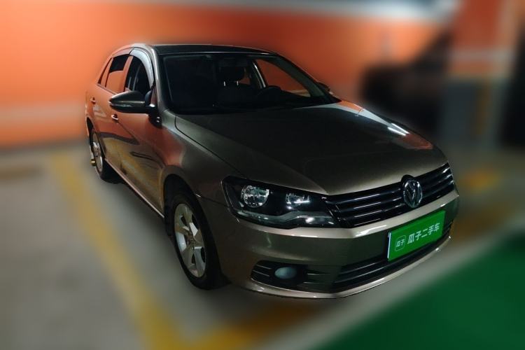 Used Volkswagen Bora 2015 Qihui Edition 1.6L Automatic Fashion Model Front Right 45 Deg