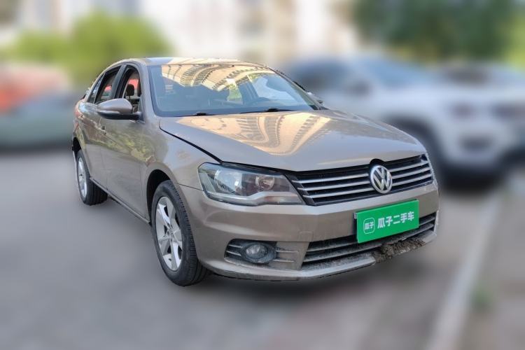 Used Volkswagen Bora 2015 Zhuihui Edition 1.6L Manual Comfort Model Front Right 45 Deg